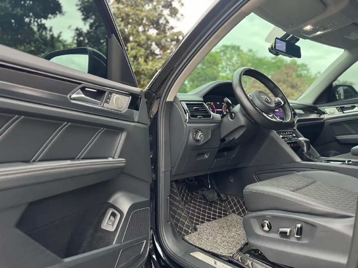 2020 Volkswagen Teramont 2.0T 186HP L4 7DCT,autocango,china used car exporter,china ev exporter,chinese used car exporter,chinese used ev exporter