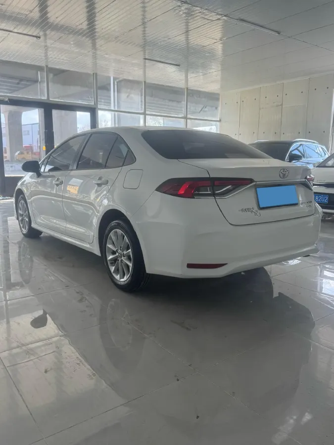 2021 Toyota Corolla 1.2T 116HP L4 CVT,autocango,china used car exporter,china ev exporter,chinese used car exporter,chinese used ev exporter