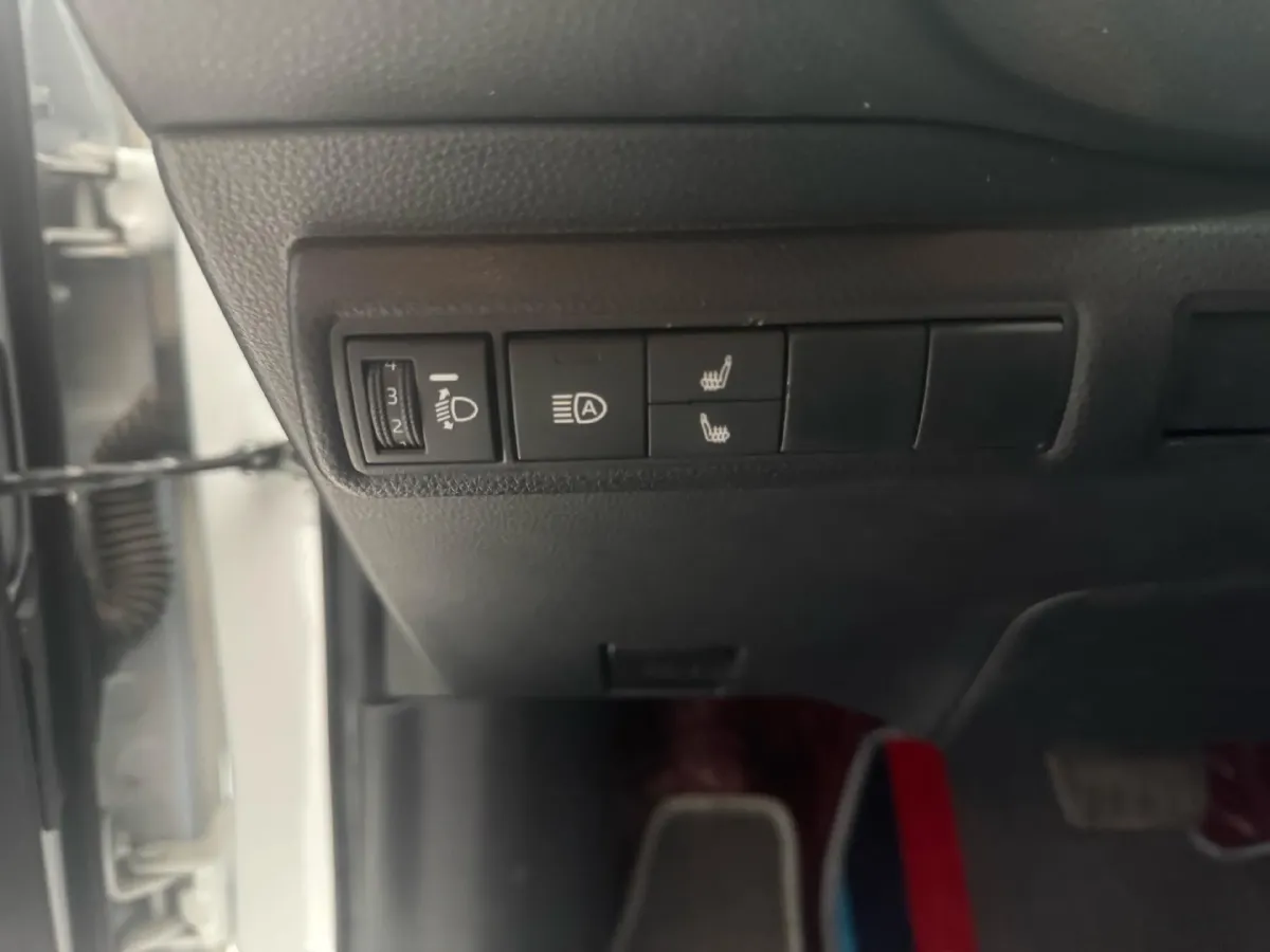 2021 Toyota Corolla 1.2T 116HP L4 CVT,autocango,china used car exporter,china ev exporter,chinese used car exporter,chinese used ev exporter