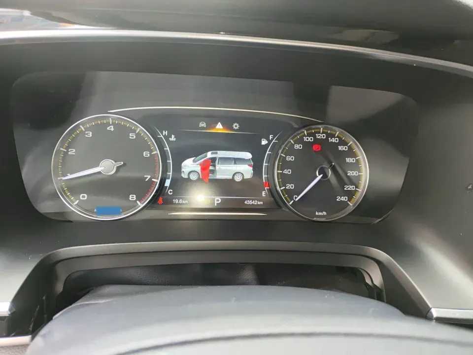 2023 GAC Trumpchi M8 2.0T 252HP L4 8AT,autocango,china used car exporter,china ev exporter,chinese used car exporter,chinese used ev exporter