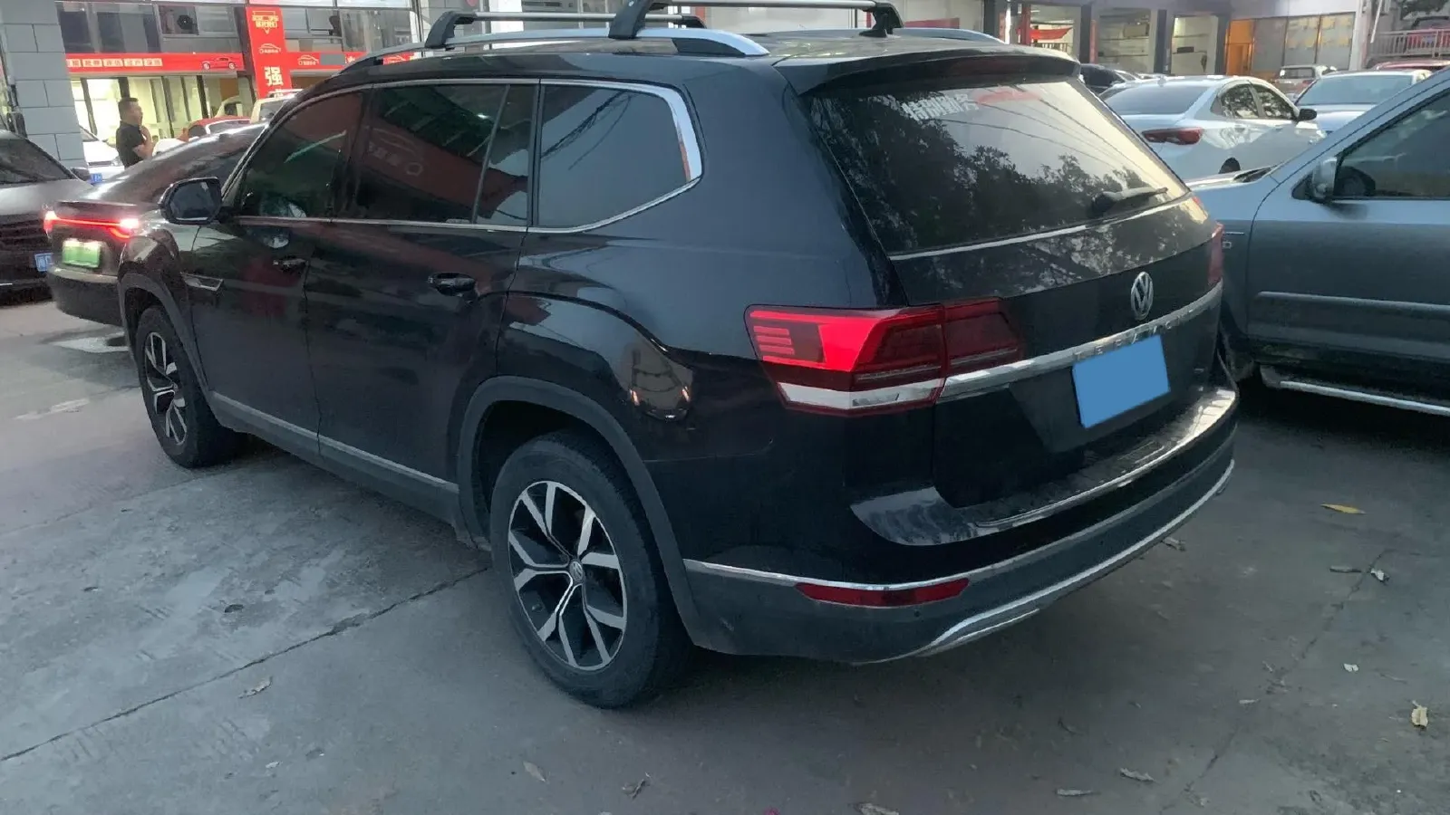 2019 Volkswagen Teramont 2.0T 186HP L4 7DCT,autocango,china used car exporter,china ev exporter,chinese used car exporter,chinese used ev exporter