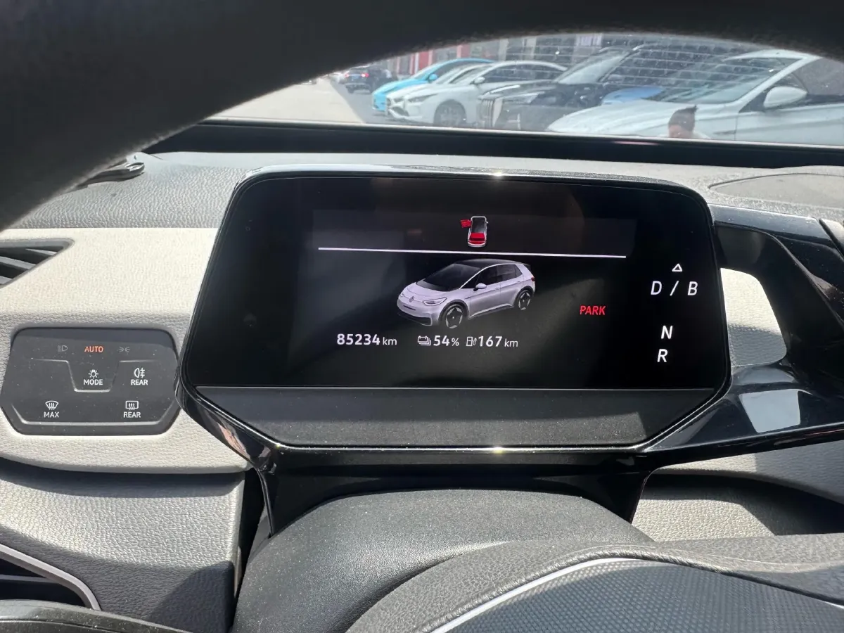 2023 Volkswagen ID.3 BEV 52.8KWH,autocango,china used car exporter,china ev exporter,chinese used car exporter,chinese used ev exporter