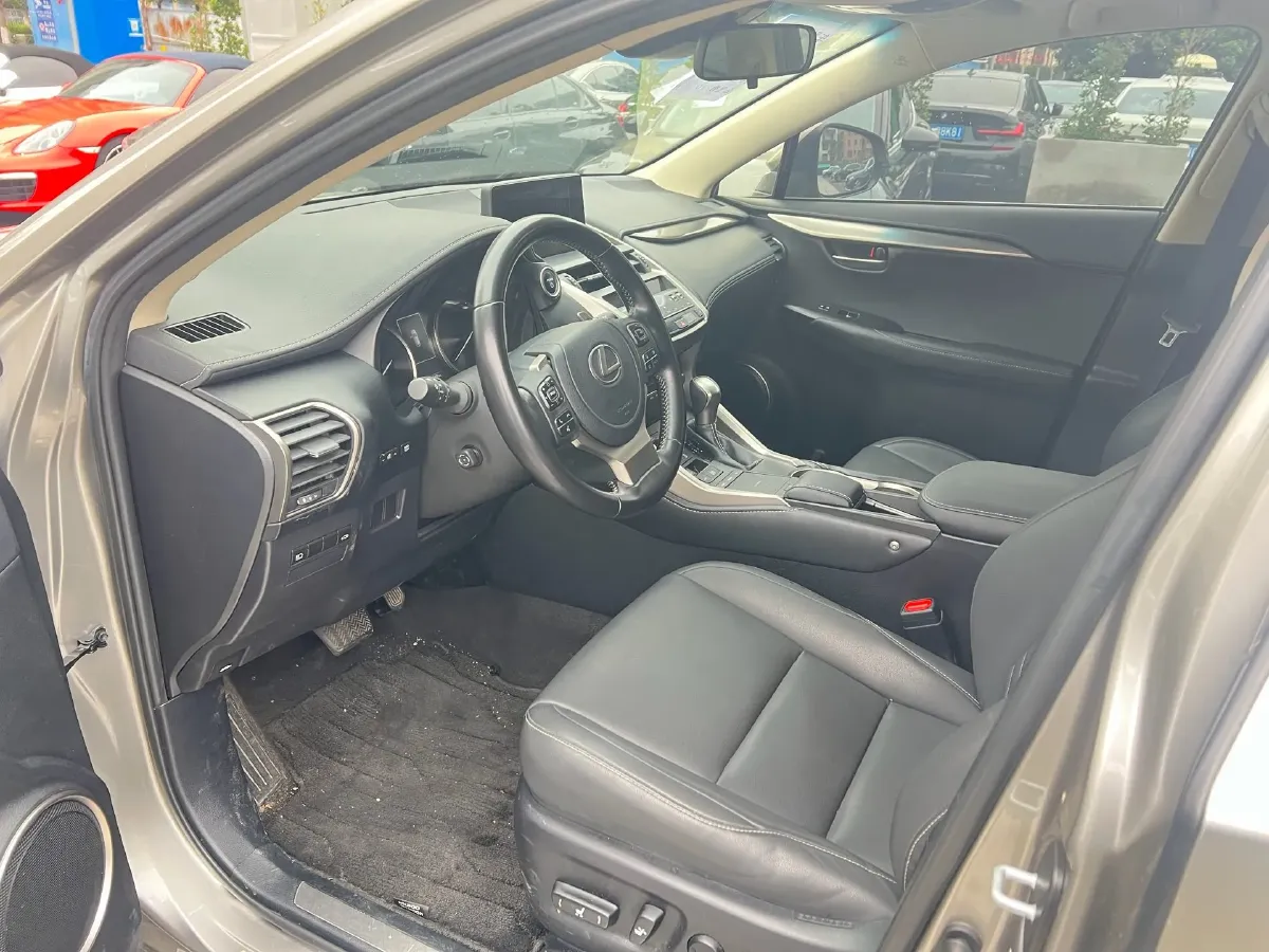 2020 Lexus NX 2.5L 155HP L4 E-CVT Hybrid,autocango,china used car exporter,china ev exporter,chinese used car exporter,chinese used ev exporter