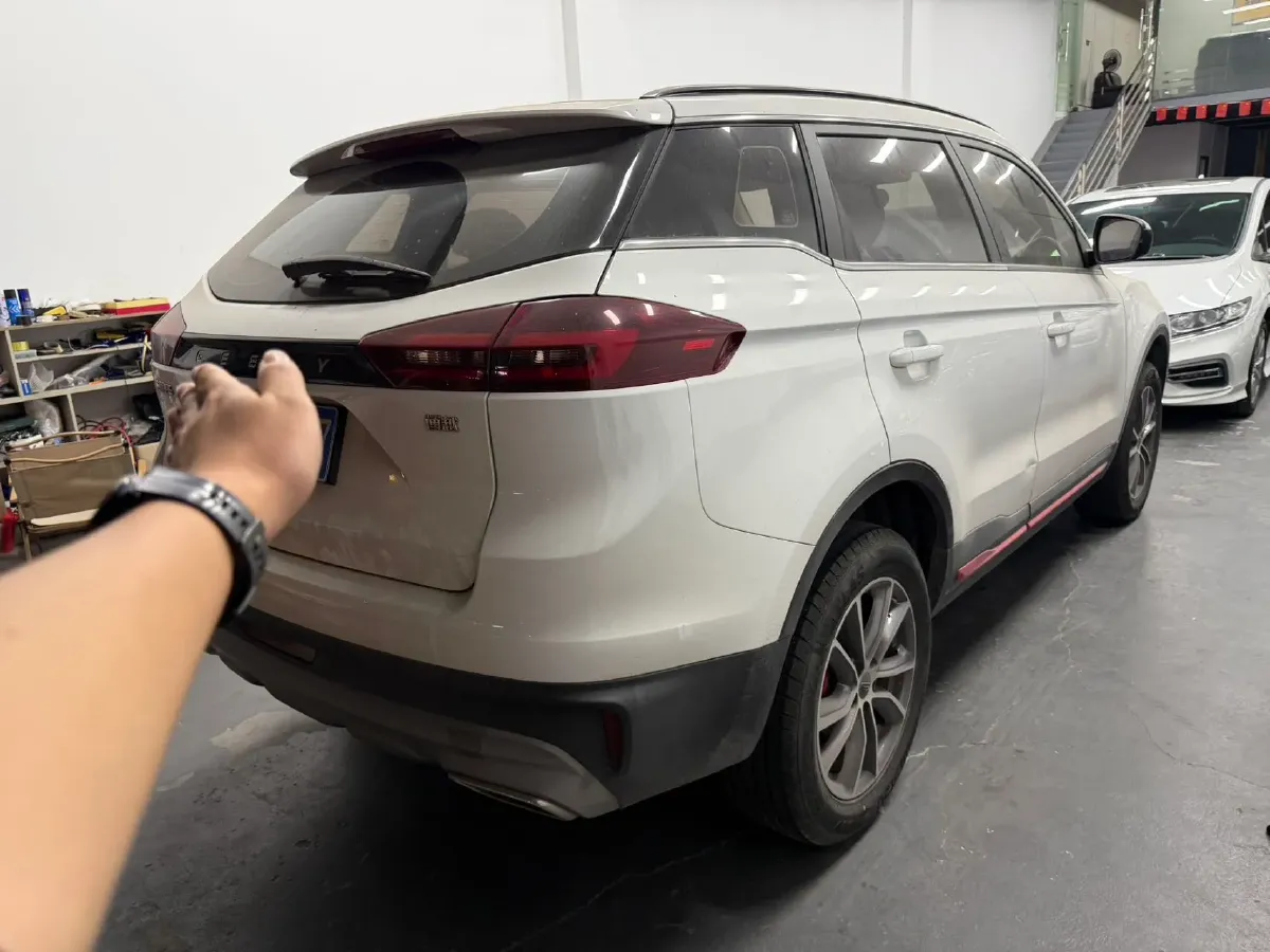 2021 Geely Azkarra 1.8T 184HP L4 7DCT,autocango,china used car exporter,china ev exporter,chinese used car exporter,chinese used ev exporter
