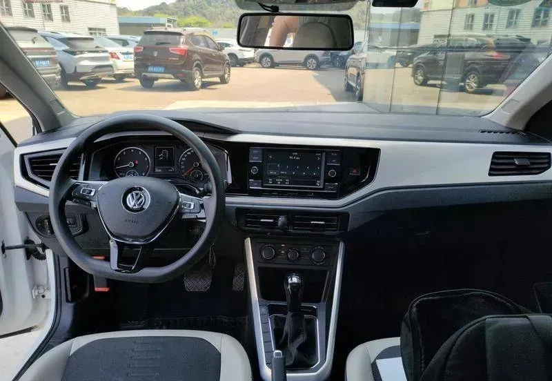 2019 Volkswagen Polo 1.5L 113HP L4 6AT,autocango,china used car exporter,china ev exporter,chinese used car exporter,chinese used ev exporter
