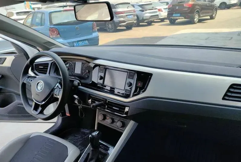 2019 Volkswagen Polo 1.5L 113HP L4 6AT,autocango,china used car exporter,china ev exporter,chinese used car exporter,chinese used ev exporter