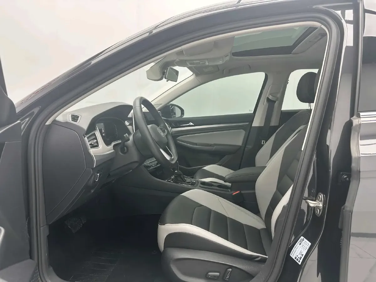 2023 Volkswagen Bora 1.4T 150HP L4 7DCT,autocango,china used car exporter,china ev exporter,chinese used car exporter,chinese used ev exporter