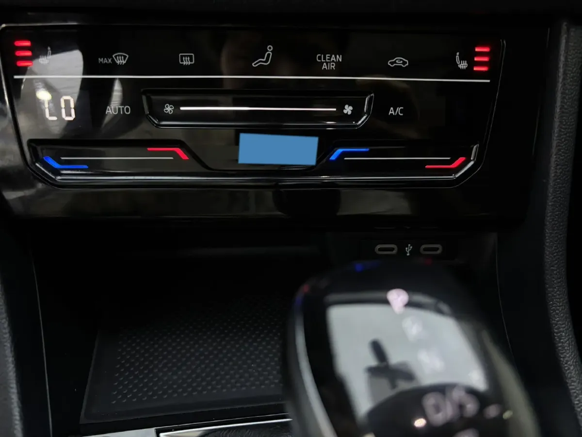 2022 Volkswagen Sagitar 1.4T 150HP L4 7DCT,autocango,china used car exporter,china ev exporter,chinese used car exporter,chinese used ev exporter