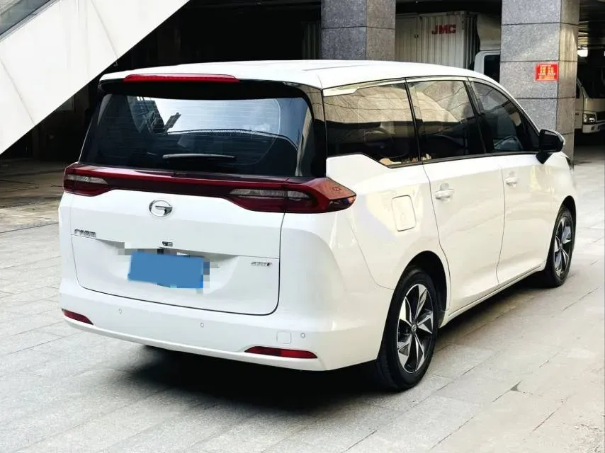 2021 GAC Trumpchi M6 1.5T 169HP L4 7DCT,autocango,china used car exporter,china ev exporter,chinese used car exporter,chinese used ev exporter