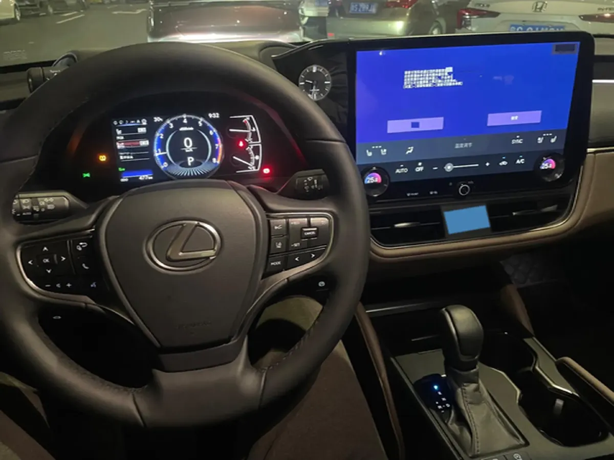 2025 Lexus ES 2.0L 173HP L4 CVT,autocango,china used car exporter,china ev exporter,chinese used car exporter,chinese used ev exporter