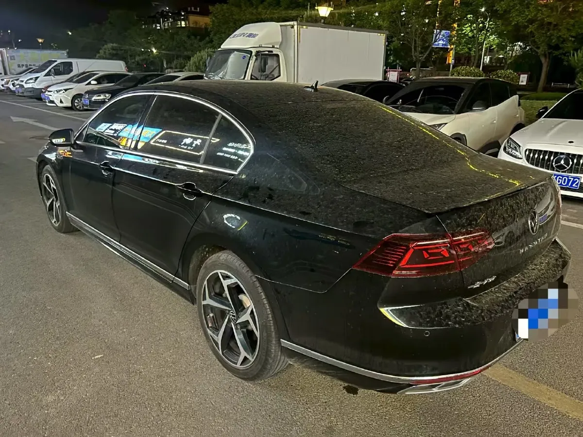 2023 Volkswagen Magotan 2.0T 186HP L4 7DCT,autocango,china used car exporter,china ev exporter,chinese used car exporter,chinese used ev exporter