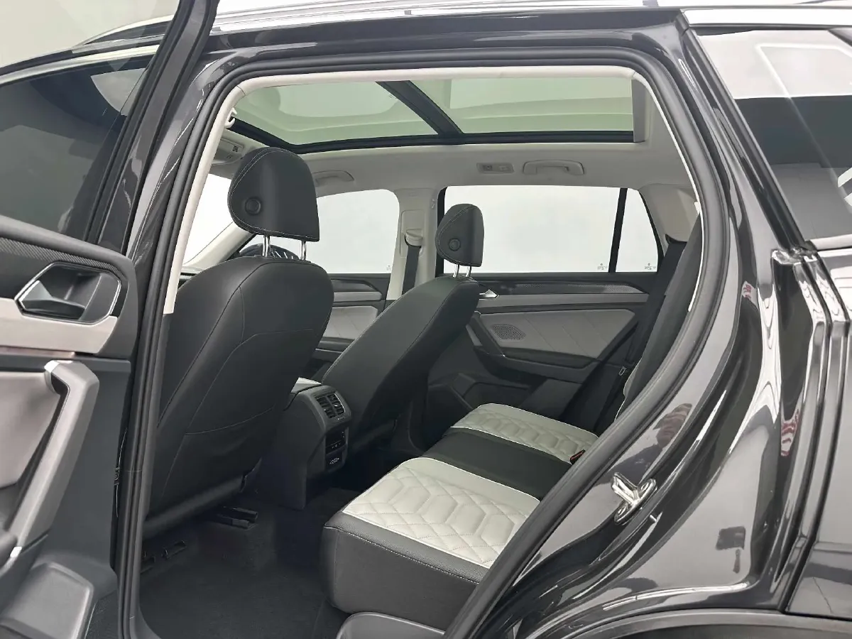 2023 Volkswagen Tayron 1.4T 150HP L4 7DCT,autocango,china used car exporter,china ev exporter,chinese used car exporter,chinese used ev exporter