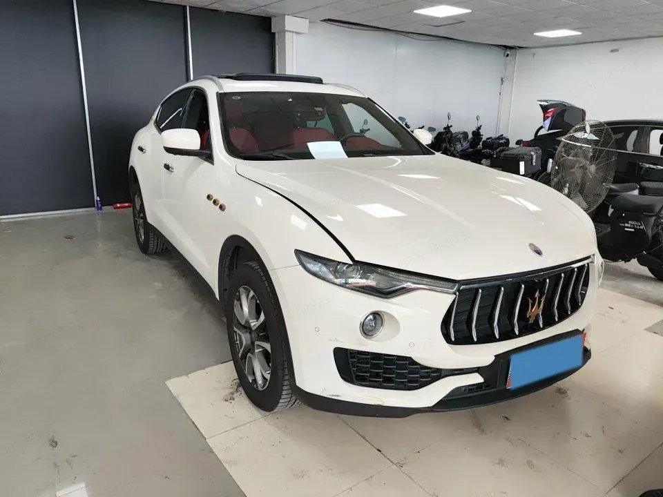 2018 Jaguar XJ 3.0T 340HP V6 8AT,autocango,china used car exporter,china ev exporter,chinese used car exporter,chinese used ev exporter