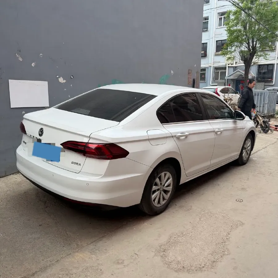 2019 MAXUS XinTu V80 2.5T 136HP L4 6MT,autocango,china used car exporter,china ev exporter,chinese used car exporter,chinese used ev exporter