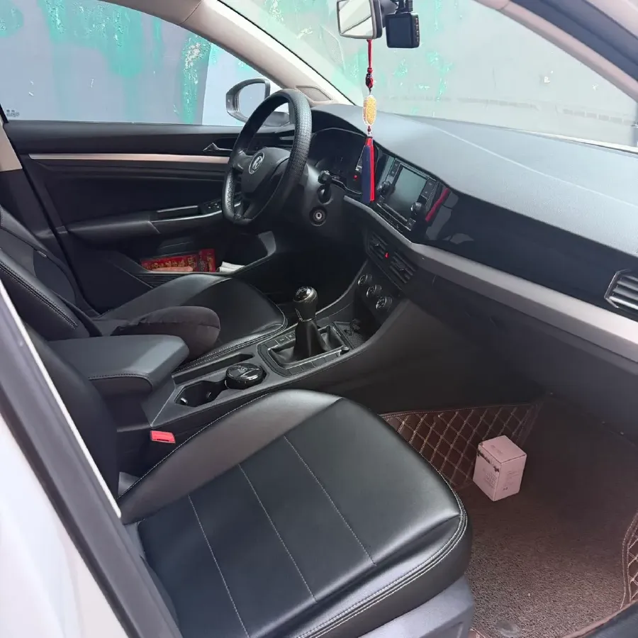 2019 MAXUS XinTu V80 2.5T 136HP L4 6MT,autocango,china used car exporter,china ev exporter,chinese used car exporter,chinese used ev exporter