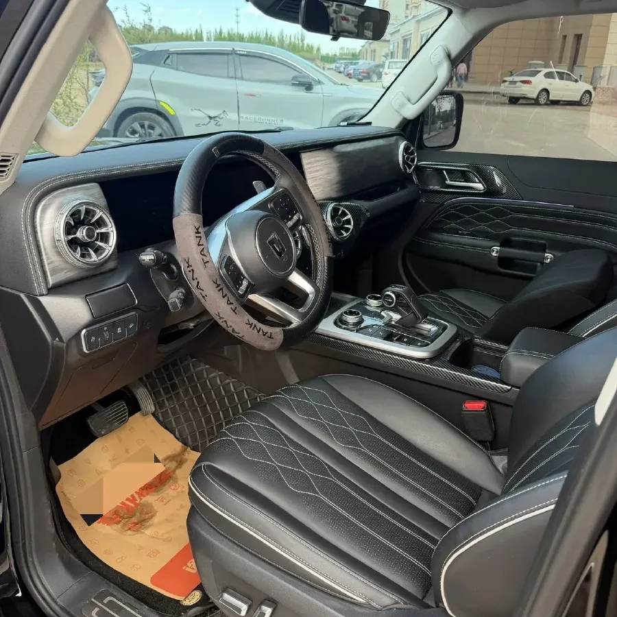 2024 Tank 300 2.0T 227HP L4 8AT,autocango,china used car exporter,china ev exporter,chinese used car exporter,chinese used ev exporter