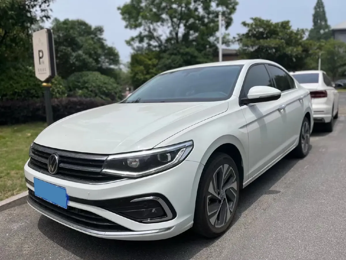 2023 Volkswagen Bora 1.2T 116HP L4 7DCT,autocango,china used car exporter,china ev exporter,chinese used car exporter,chinese used ev exporter