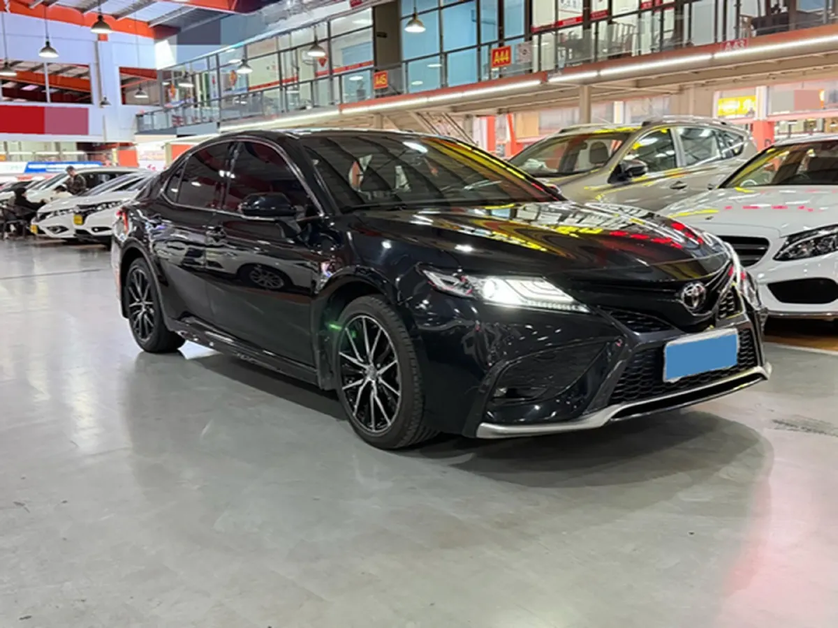2021 Toyota Camry 2.5L 209HP L4 8AT,autocango,china used car exporter,china ev exporter,chinese used car exporter,chinese used ev exporter