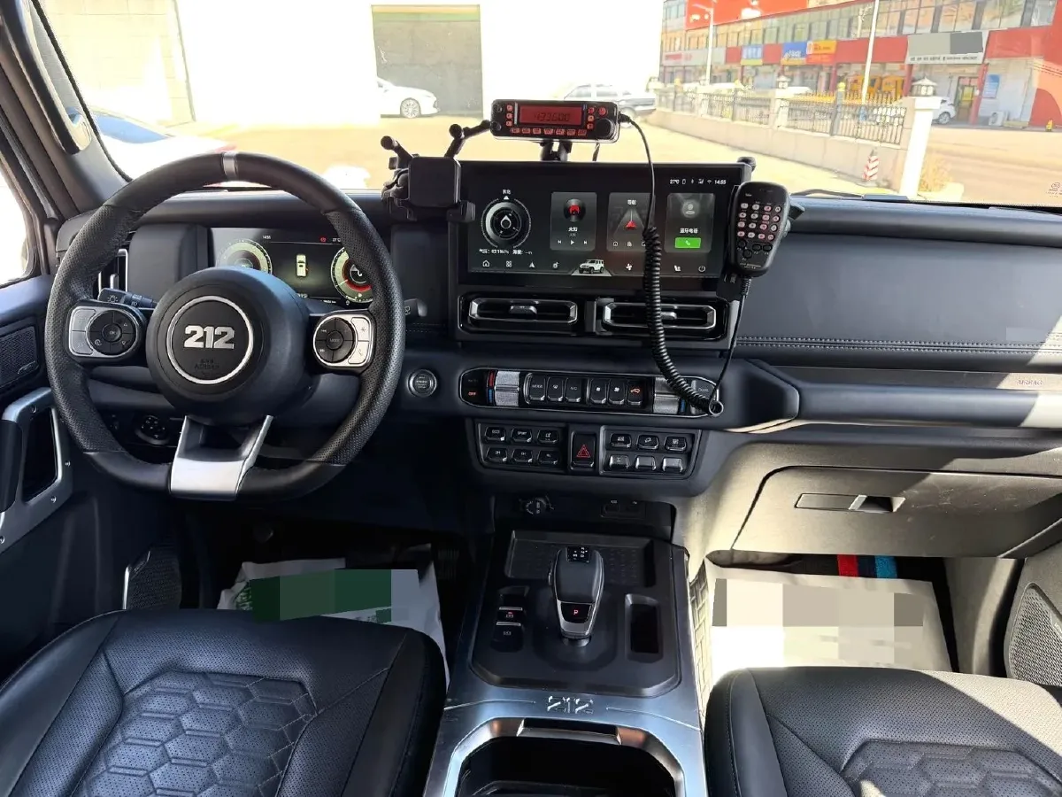 2024 212 212 T01 2.0T 252HP L4 8AT,autocango,china used car exporter,china ev exporter,chinese used car exporter,chinese used ev exporter