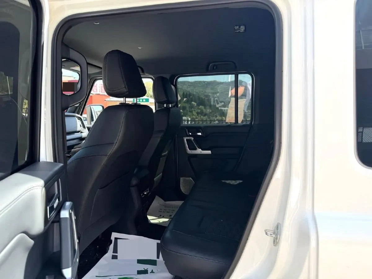 2024 212 212 T01 2.0T 252HP L4 8AT,autocango,china used car exporter,china ev exporter,chinese used car exporter,chinese used ev exporter