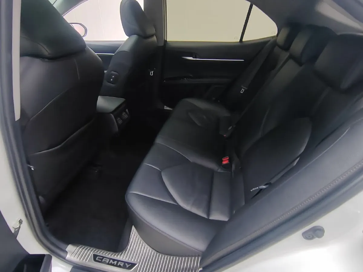 2019 Toyota Camry 2.0L 178HP L4 CVT,autocango,china used car exporter,china ev exporter,chinese used car exporter,chinese used ev exporter