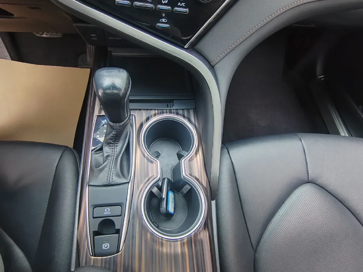 2019 Toyota Camry 2.0L 178HP L4 CVT,autocango,china used car exporter,china ev exporter,chinese used car exporter,chinese used ev exporter