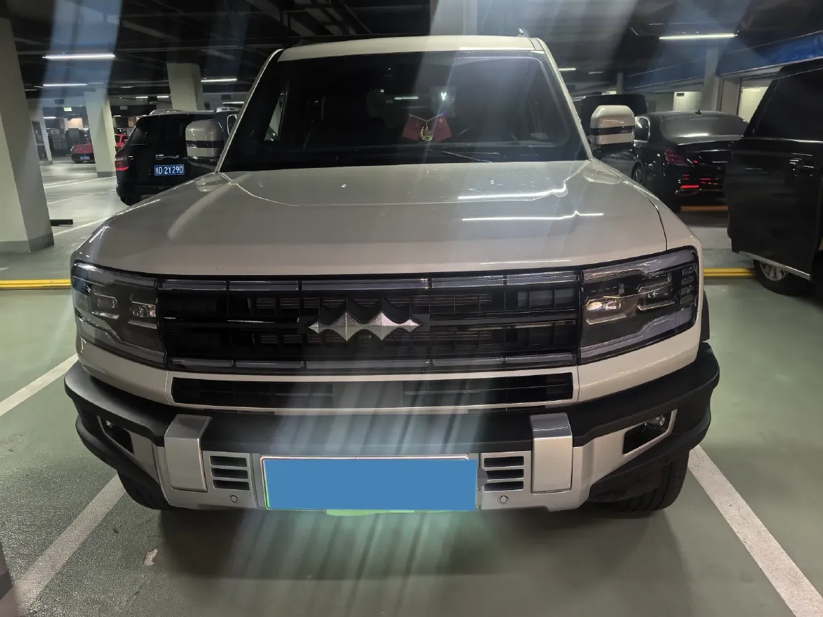 2023 FangChengBao Bao 5 1.5T 194HP L4 E-CVT PHEV 31.8KWH,autocango,china used car exporter,china ev exporter,chinese used car exporter,chinese used ev exporter