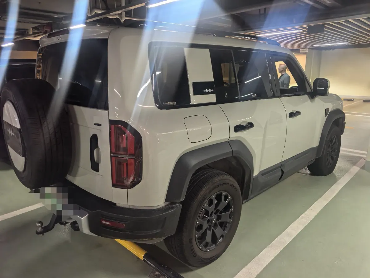 2023 FangChengBao Bao 5 1.5T 194HP L4 E-CVT PHEV 31.8KWH,autocango,china used car exporter,china ev exporter,chinese used car exporter,chinese used ev exporter