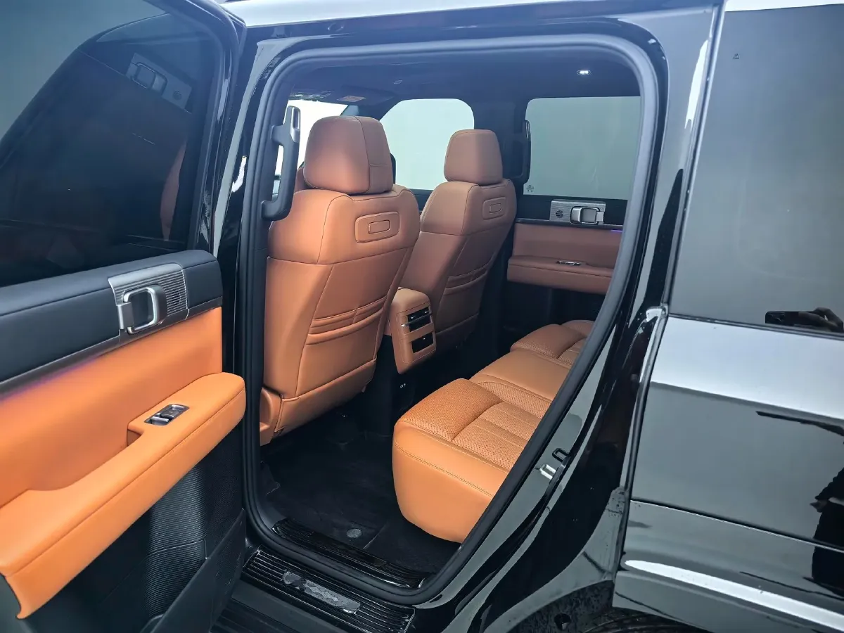 2025 FangChengBao Tai 7 1.5T 156HP L4 E-CVT PHEV,autocango,china used car exporter,china ev exporter,chinese used car exporter,chinese used ev exporter