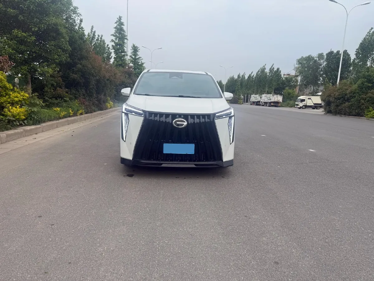 2023 GAC Trumpchi M8 2.0T 252HP L4 8AT,autocango,china used car exporter,china ev exporter,chinese used car exporter,chinese used ev exporter