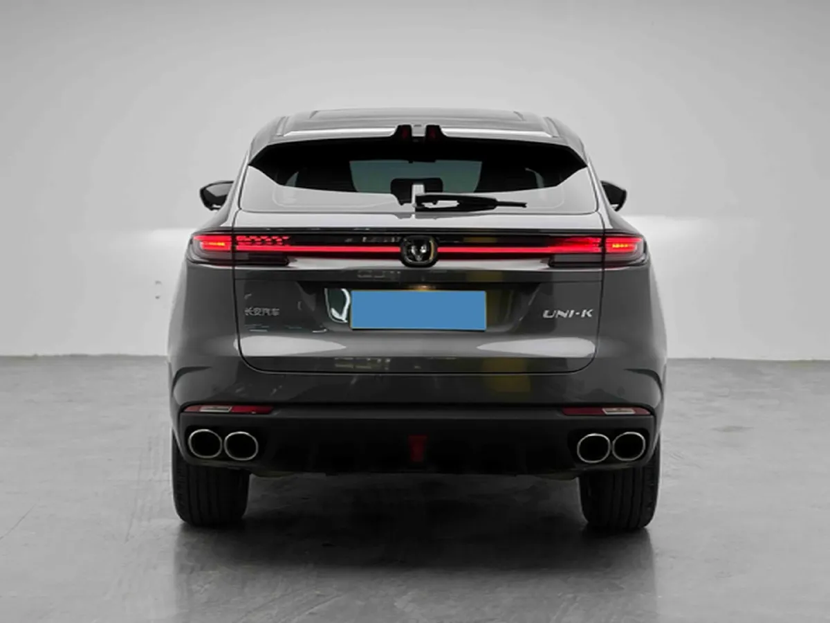 2023 ChangAn UNI-K 2.0T 233HP L4 8AT,autocango,china used car exporter,china ev exporter,chinese used car exporter,chinese used ev exporter