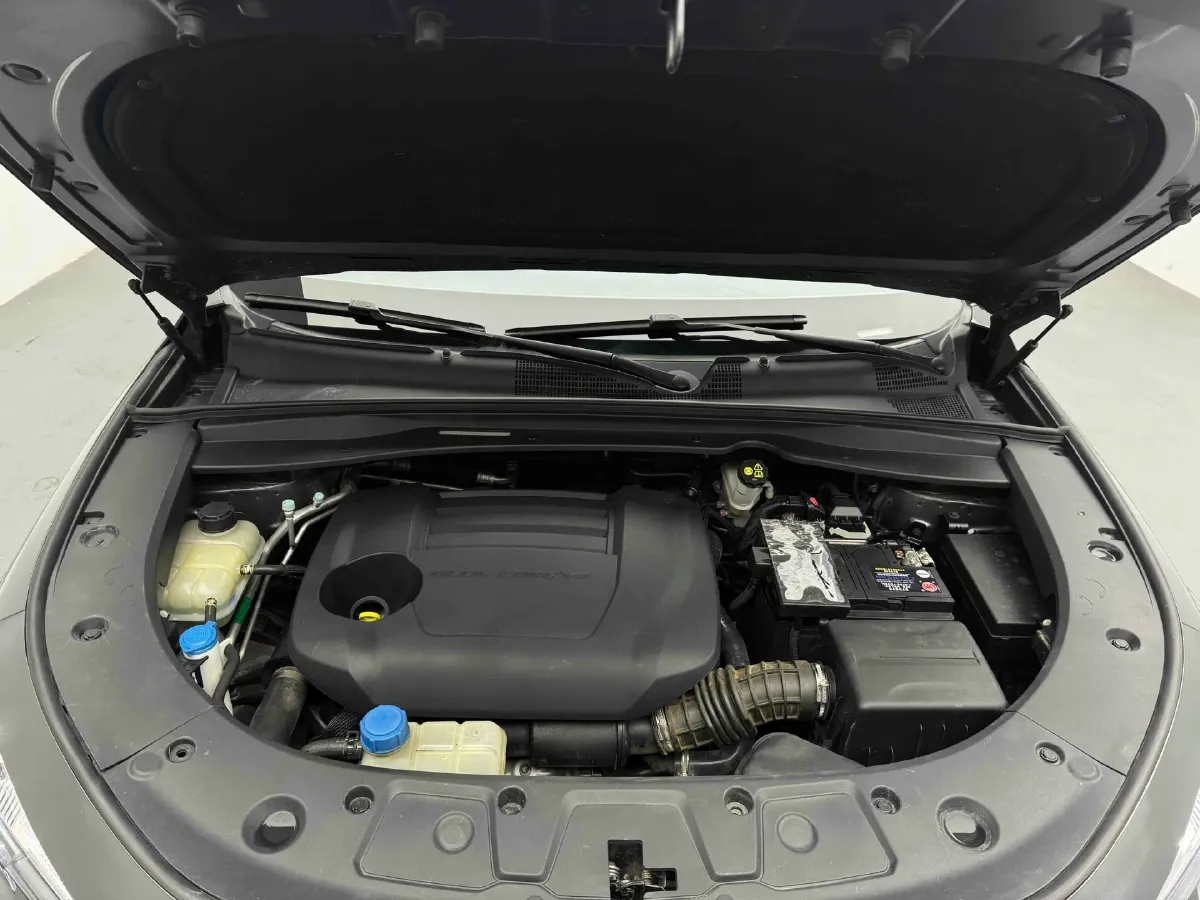 2023 ChangAn UNI-K 2.0T 233HP L4 8AT,autocango,china used car exporter,china ev exporter,chinese used car exporter,chinese used ev exporter