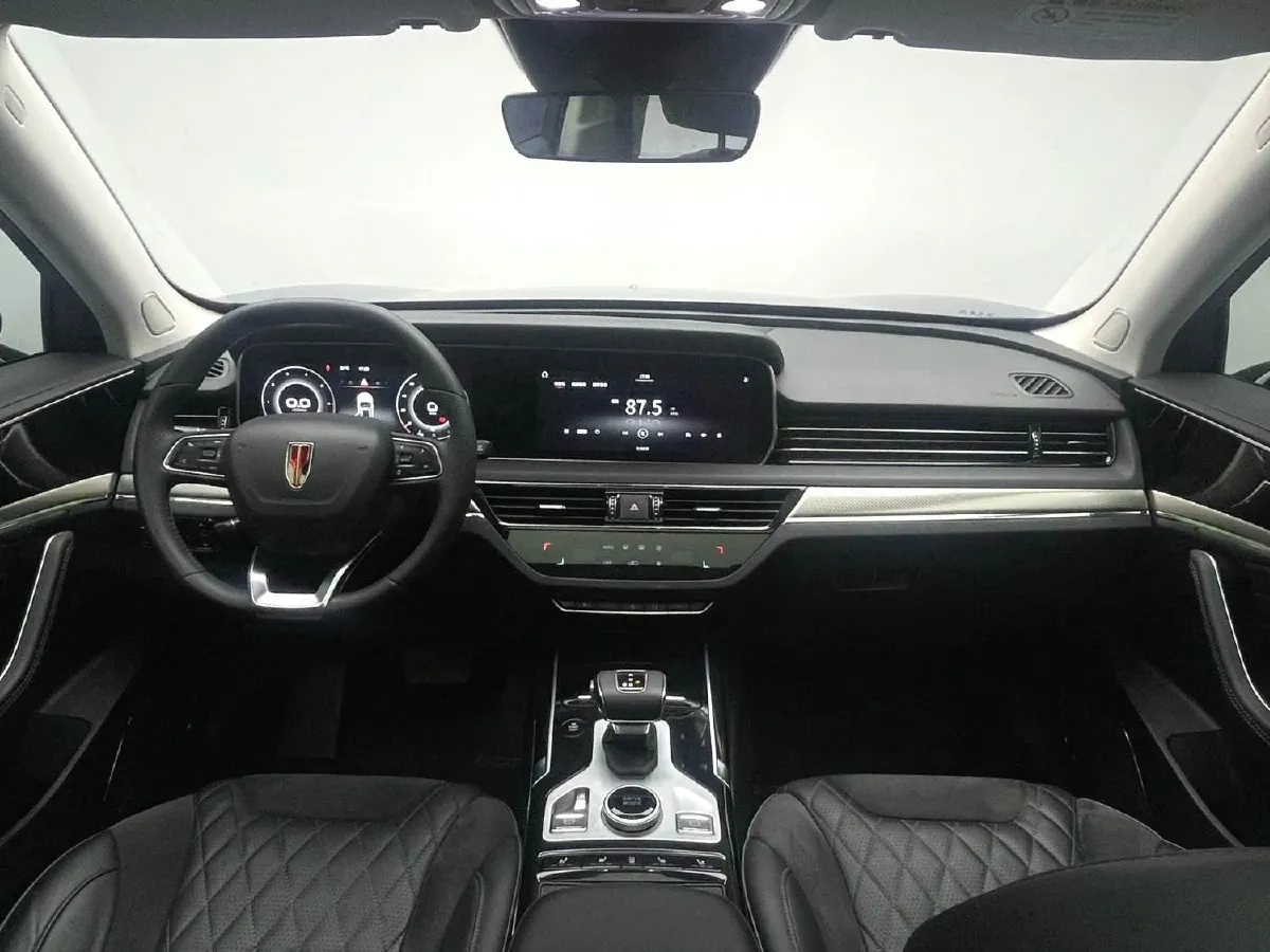 2019 HongQi HS5 2.0T 224HP L4 6AT,autocango,china used car exporter,china ev exporter,chinese used car exporter,chinese used ev exporter