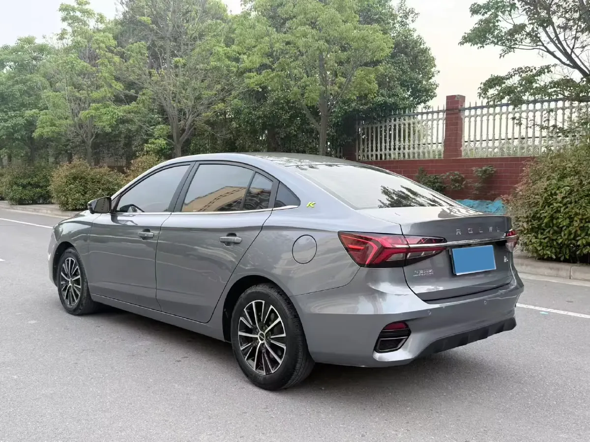 2021 Roewe i5 1.5L 120HP L4 CVT,autocango,china used car exporter,china ev exporter,chinese used car exporter,chinese used ev exporter
