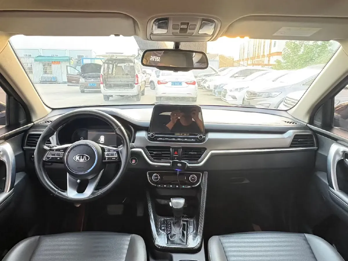 2018 Kia Sportage R 2.0L 160HP L4 6AT,autocango,china used car exporter,china ev exporter,chinese used car exporter,chinese used ev exporter