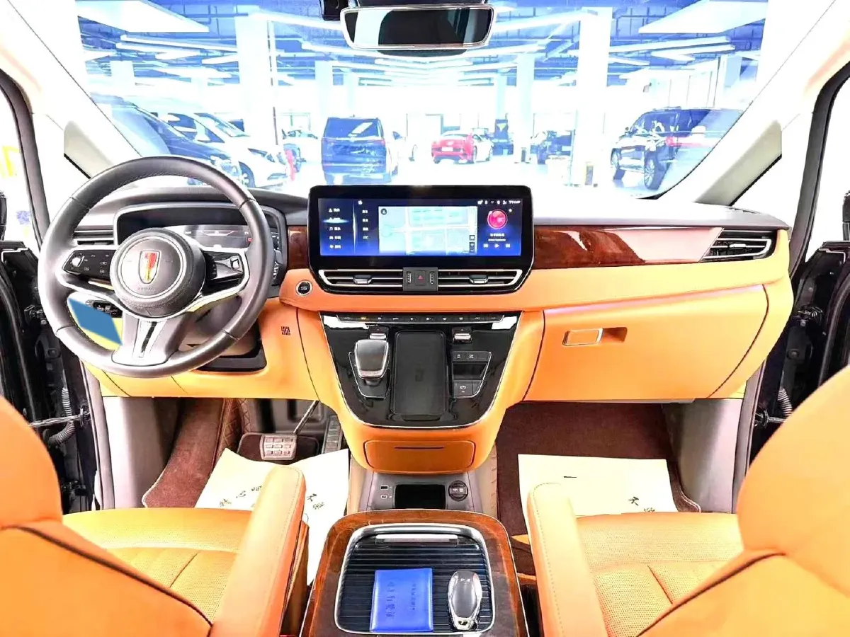 2023 HongQi HQ9 2.0T 252HP L4 8AT,autocango,china used car exporter,china ev exporter,chinese used car exporter,chinese used ev exporter