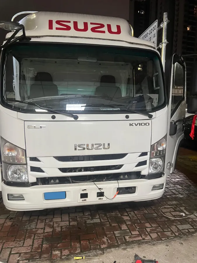 2019 MAXUS XinTu V80 2.5T 136HP L4 6MT,autocango,china used car exporter,china ev exporter,chinese used car exporter,chinese used ev exporter
