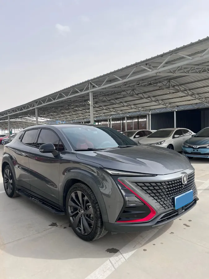 2020 ChangAn UNI-T 1.5T 180HP L4 7DCT,autocango,china used car exporter,china ev exporter,chinese used car exporter,chinese used ev exporter