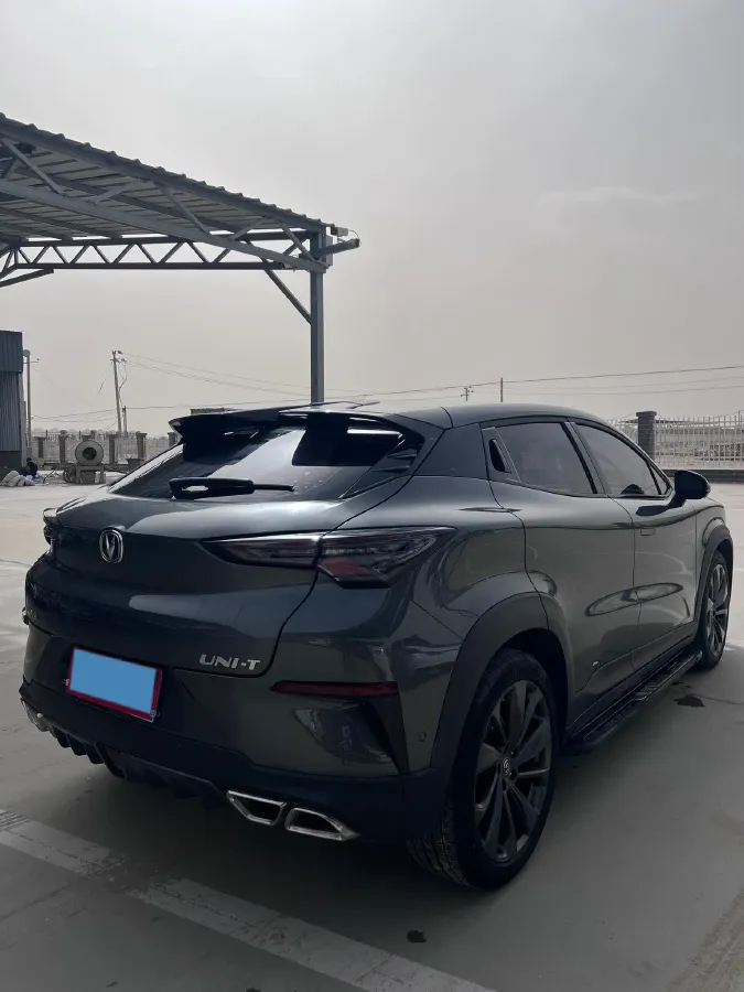 2020 ChangAn UNI-T 1.5T 180HP L4 7DCT,autocango,china used car exporter,china ev exporter,chinese used car exporter,chinese used ev exporter