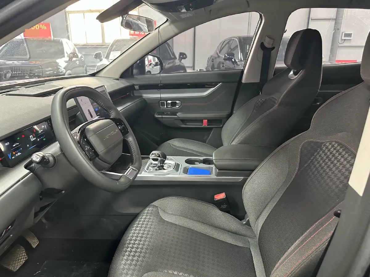 2025 Jetour DASHING 1.5T 156HP L4 6DCT,autocango,china used car exporter,china ev exporter,chinese used car exporter,chinese used ev exporter