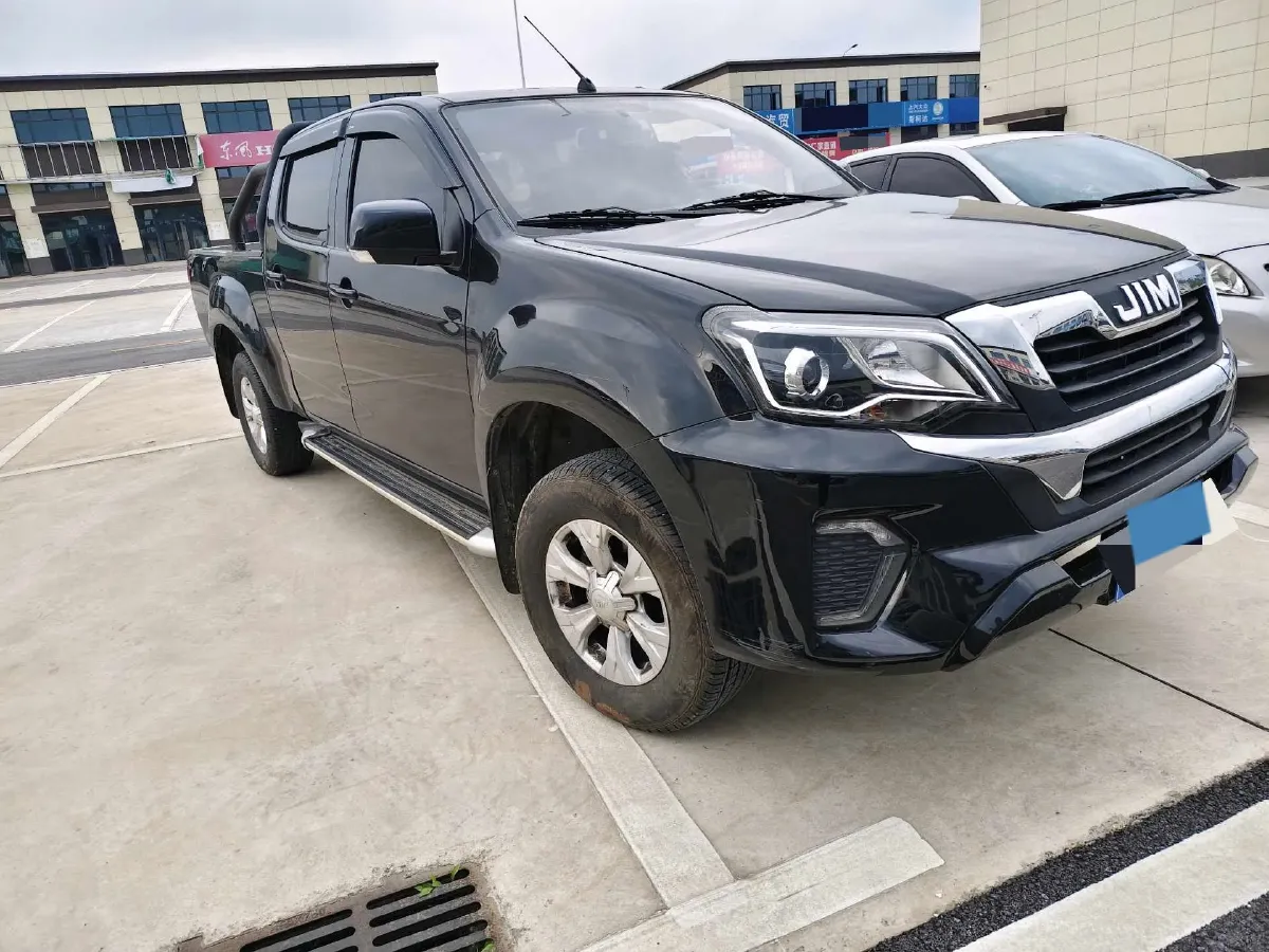 2023 Isuzu RE-MAX Jim 2.5T 143HP L4 6MT,autocango,china used car exporter,china ev exporter,chinese used car exporter,chinese used ev exporter