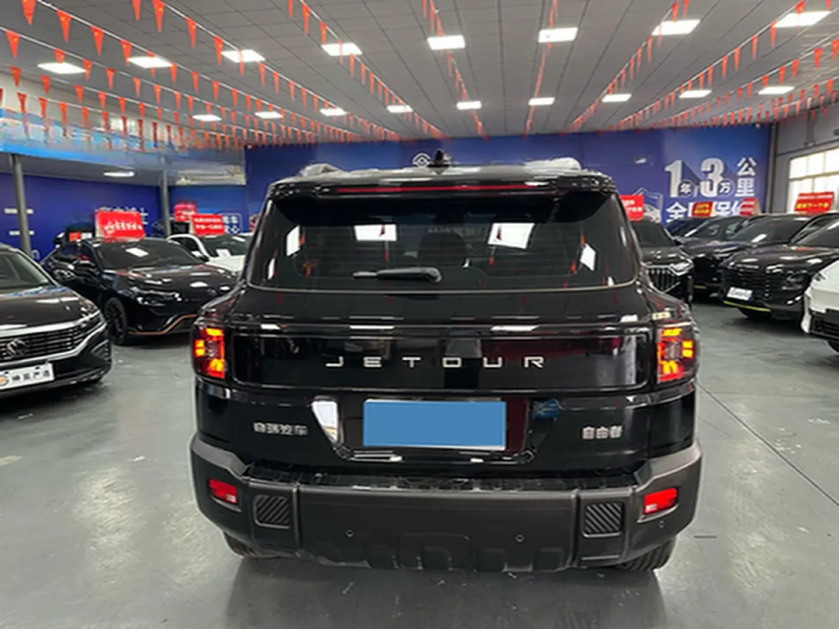 2025 Jetour DASHING 1.5T 184HP L4 7DCT,autocango,china used car exporter,china ev exporter,chinese used car exporter,chinese used ev exporter