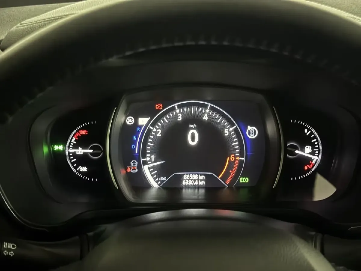 2017 Renault Kadjar 2.0L 150HP L4 CVT,autocango,china used car exporter,china ev exporter,chinese used car exporter,chinese used ev exporter