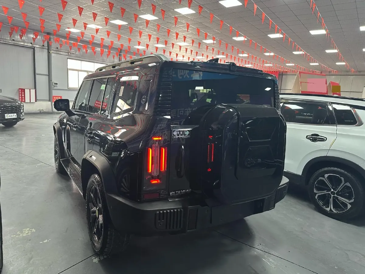 2023 Jetour Traveller 2.0T 254HP L4 8AT,autocango,china used car exporter,china ev exporter,chinese used car exporter,chinese used ev exporter