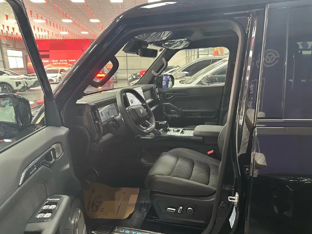 2023 Jetour Traveller 2.0T 254HP L4 8AT,autocango,china used car exporter,china ev exporter,chinese used car exporter,chinese used ev exporter