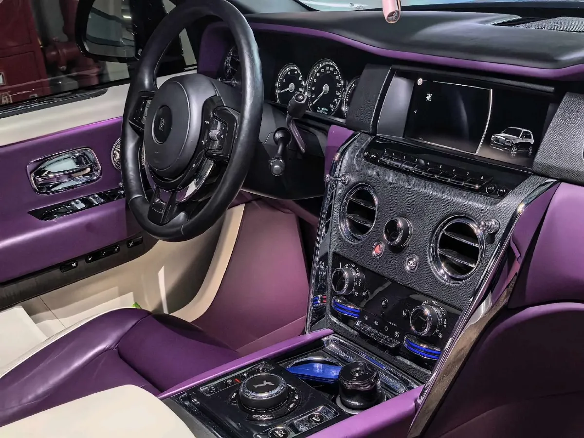 2018 Rolls-Royce Cullinan 6.7T 571HP V12 8AT,autocango,china used car exporter,china ev exporter,chinese used car exporter,chinese used ev exporter