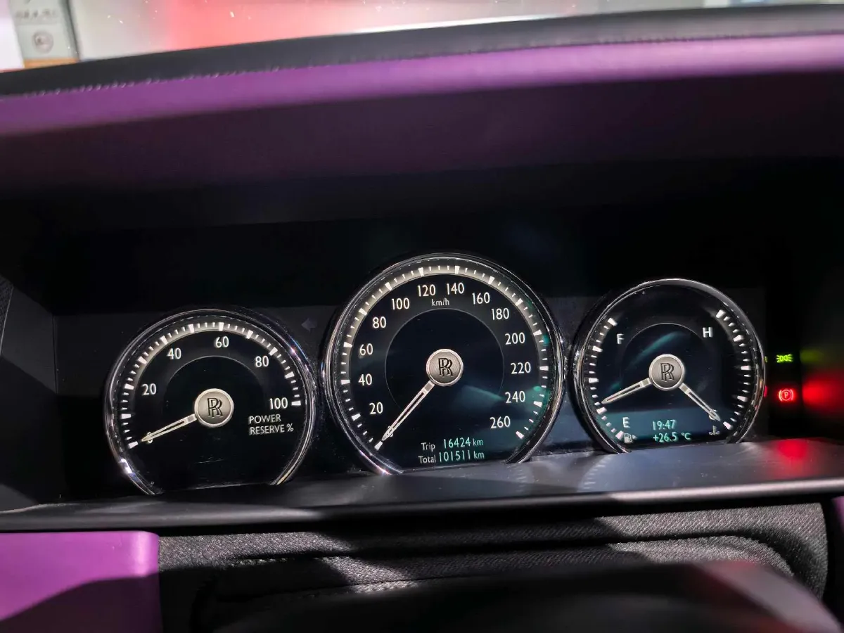 2018 Rolls-Royce Cullinan 6.7T 571HP V12 8AT,autocango,china used car exporter,china ev exporter,chinese used car exporter,chinese used ev exporter