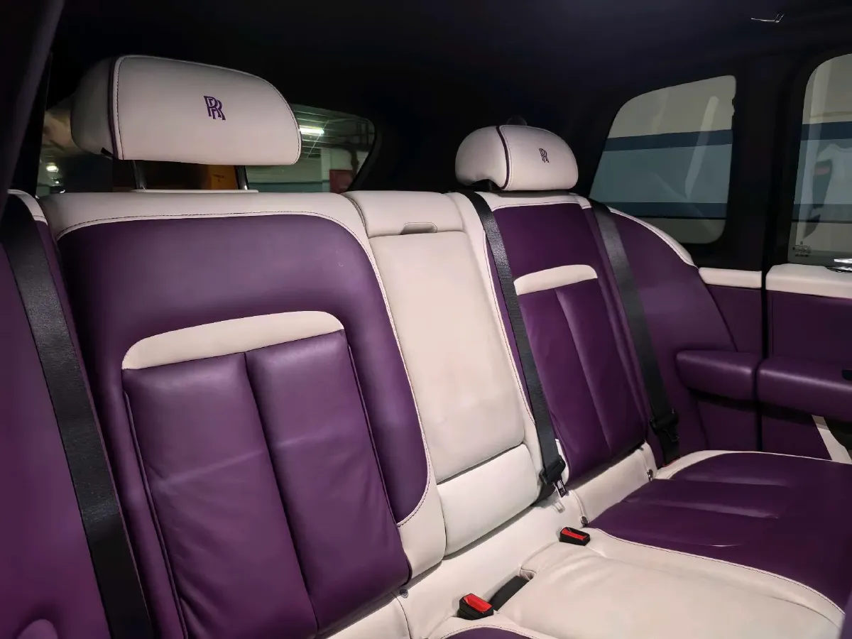 2018 Rolls-Royce Cullinan 6.7T 571HP V12 8AT,autocango,china used car exporter,china ev exporter,chinese used car exporter,chinese used ev exporter