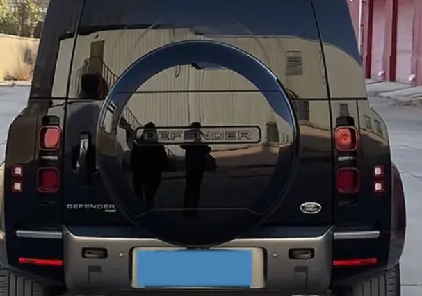 2023 Land Rover Defender 3.0T 400HP L6 8AT,autocango,china used car exporter,china ev exporter,chinese used car exporter,chinese used ev exporter