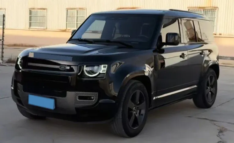 2023 Land Rover Defender 3.0T 400HP L6 8AT,autocango,china used car exporter,china ev exporter,chinese used car exporter,chinese used ev exporter